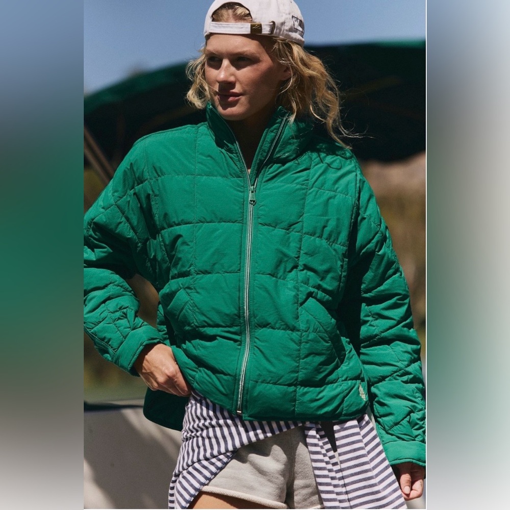 ▪️NWT Free People Pippa Packable Puffer Jacket in Green Glow-M